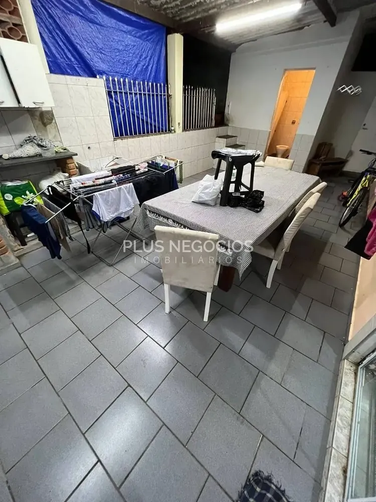 Casa, 2 quartos, 200 m² - Foto 4