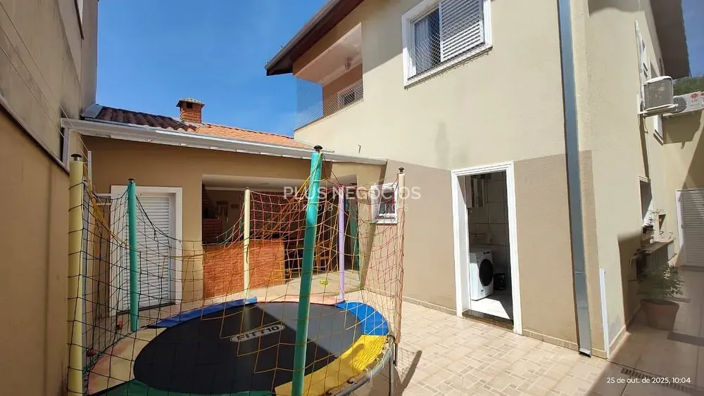 Casa, 3 quartos, 174 m² - Foto 2