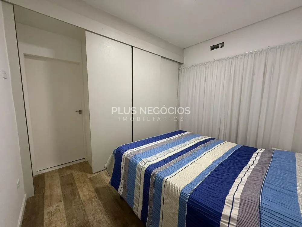 Casa, 4 quartos, 367 m² - Foto 2