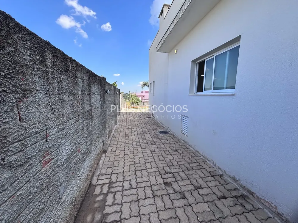 Casa, 4 quartos, 205 m² - Foto 8