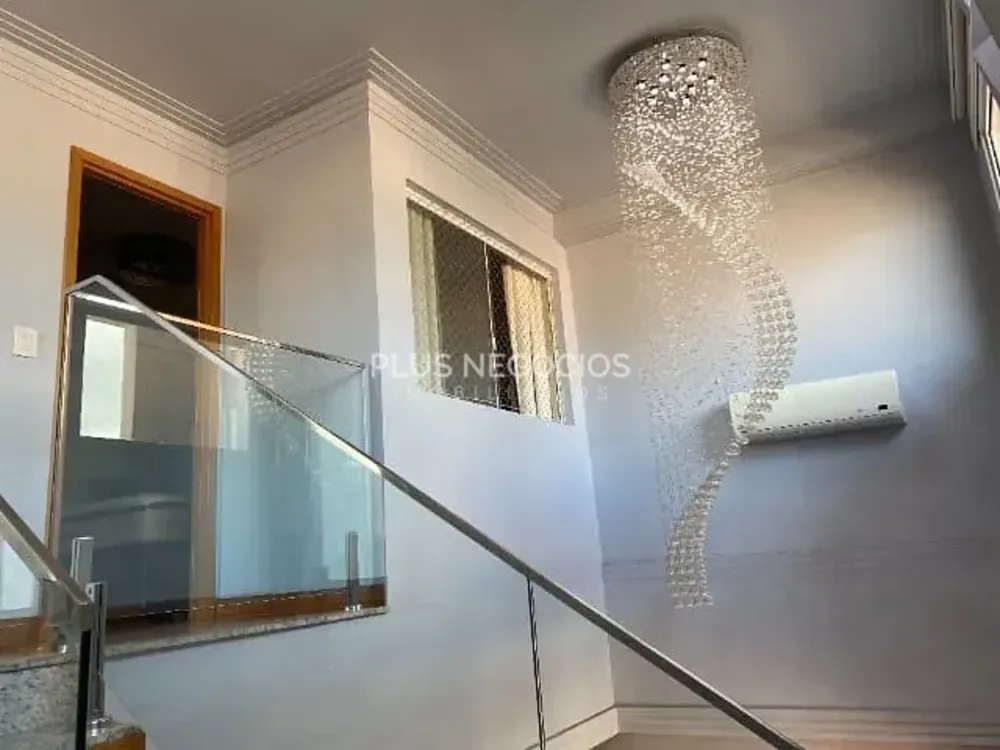 Apartamento, 3 quartos, 168 m² - Foto 2