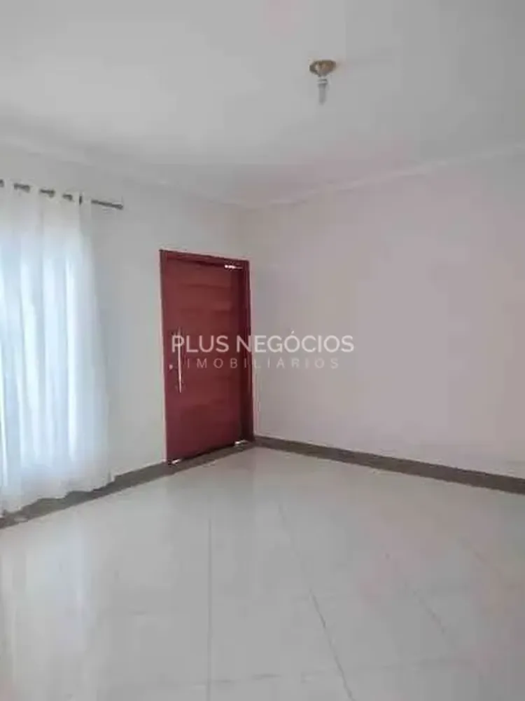 Casa, 3 quartos, 321 m² - Foto 3