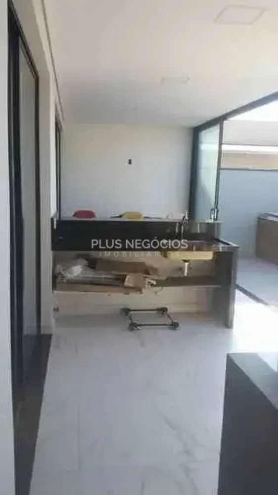 Casa, 4 quartos, 250 m² - Foto 12