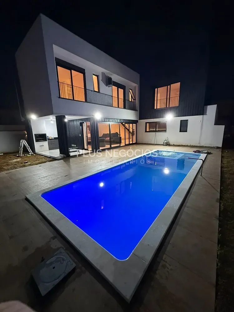 Sobrado, 3 quartos, 248 m² - Foto 5
