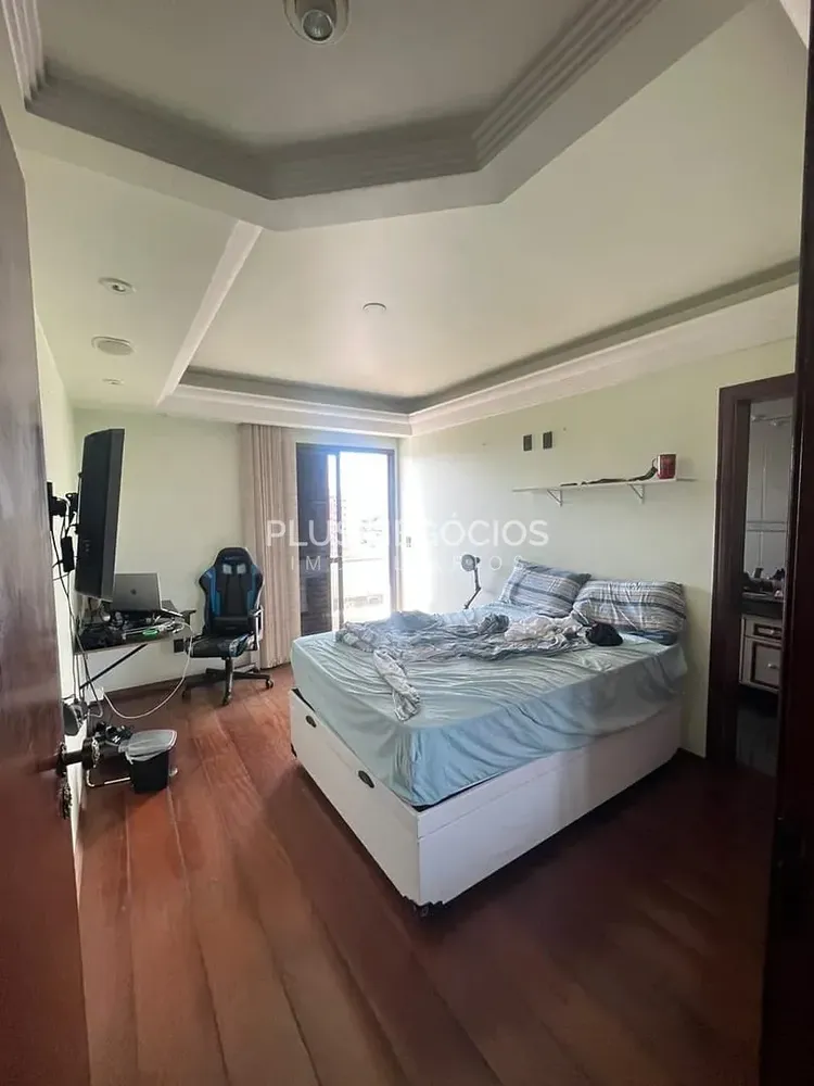Apartamento, 3 quartos, 220 m² - Foto 3