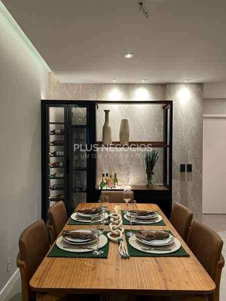 Apartamento à venda com 2 quartos, 62m² - Foto 9