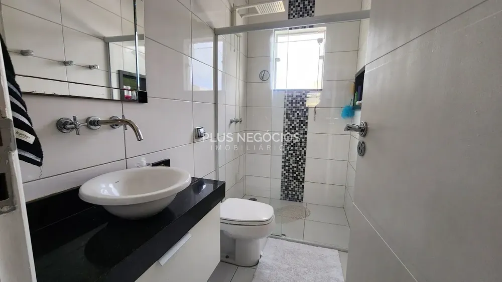 Casa, 4 quartos, 245 m² - Foto 11
