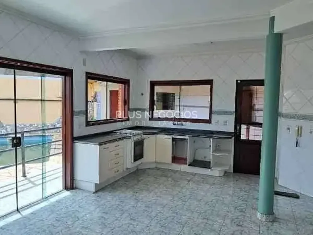 Casa, 4 quartos, 290 m² - Foto 9
