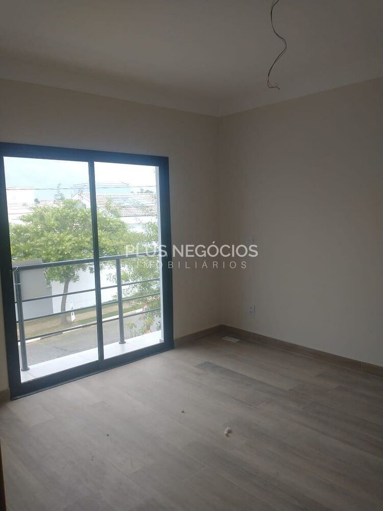 Casa, 3 quartos, 162 m² - Foto 1