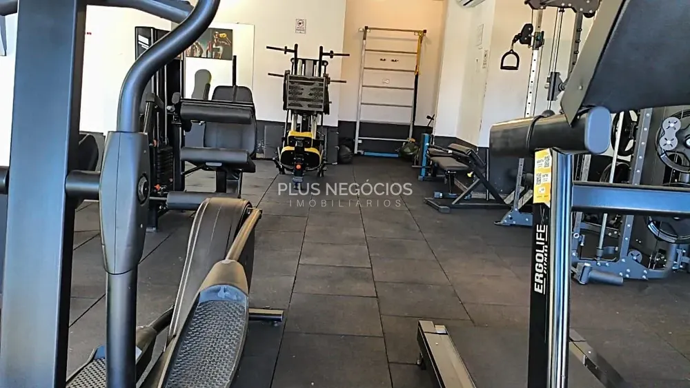 Casa, 4 quartos, 256 m² - Foto 12