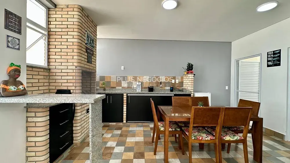 Casa, 4 quartos, 256 m² - Foto 6