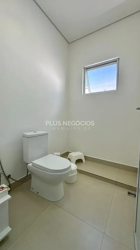 Casa, 4 quartos, 256 m² - Foto 11