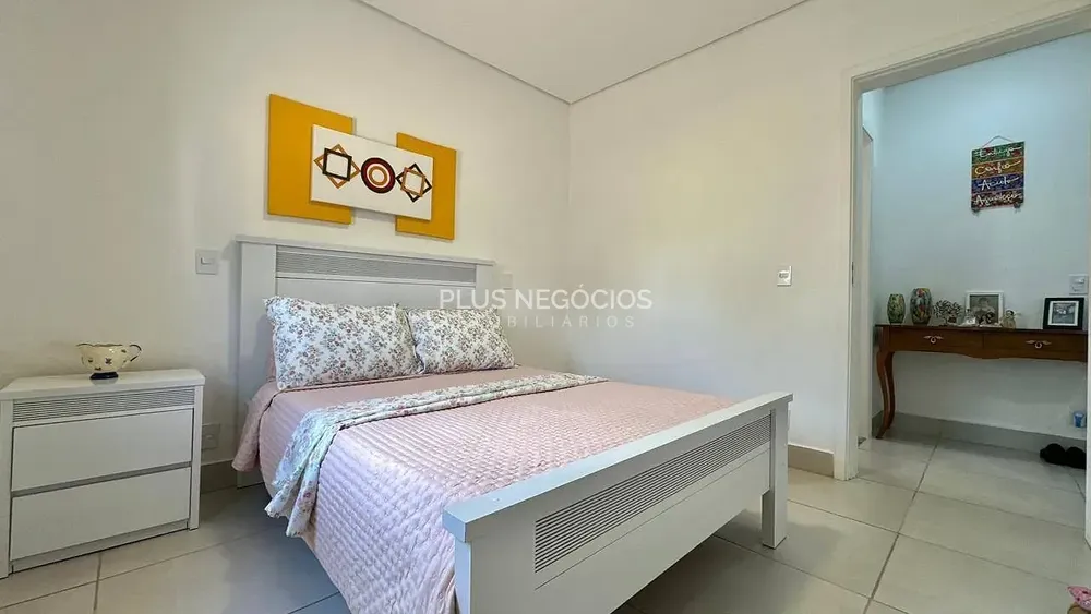 Casa, 4 quartos, 256 m² - Foto 3