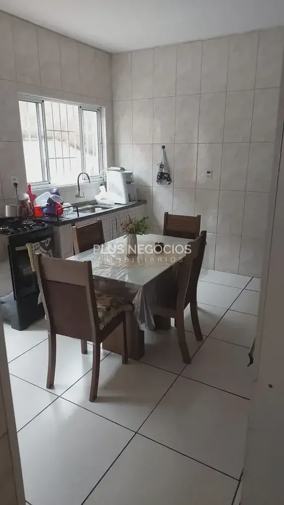 Casa, 4 quartos, 140 m² - Foto 2