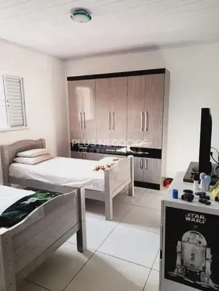 Casa, 4 quartos, 140 m² - Foto 3