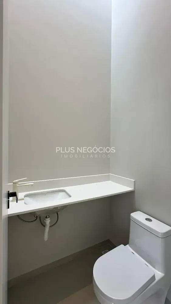 Casa, 4 quartos, 212 m² - Foto 2