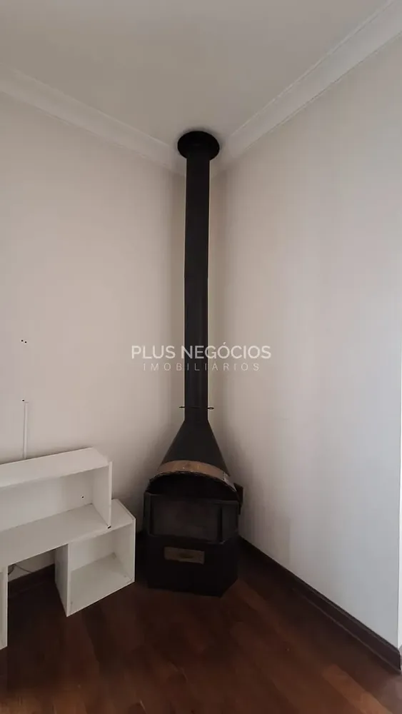 Casa, 3 quartos, 210 m² - Foto 4