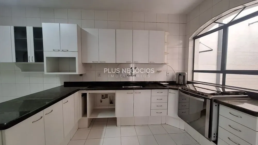 Casa, 3 quartos, 210 m² - Foto 5