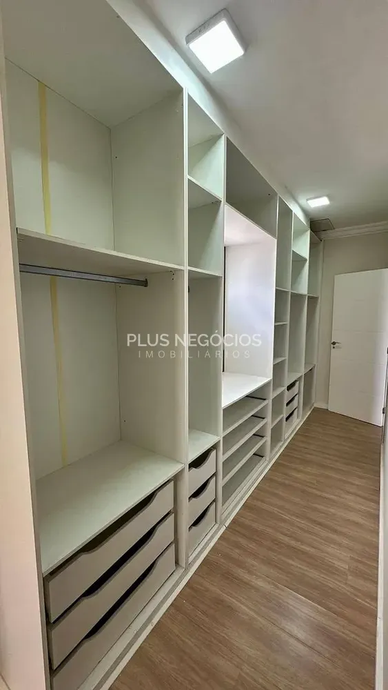 Casa, 3 quartos, 256 m² - Foto 7