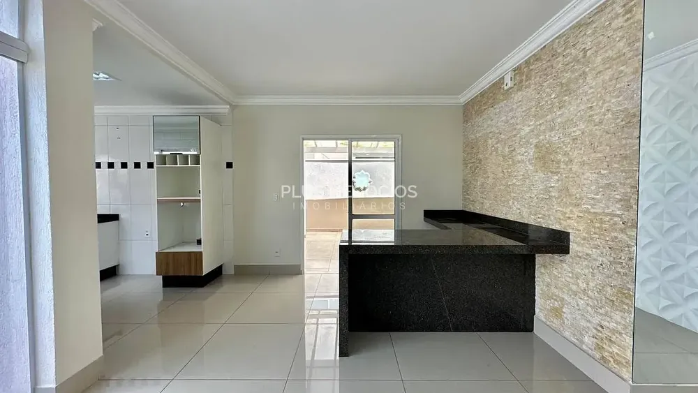 Casa, 3 quartos, 256 m² - Foto 3