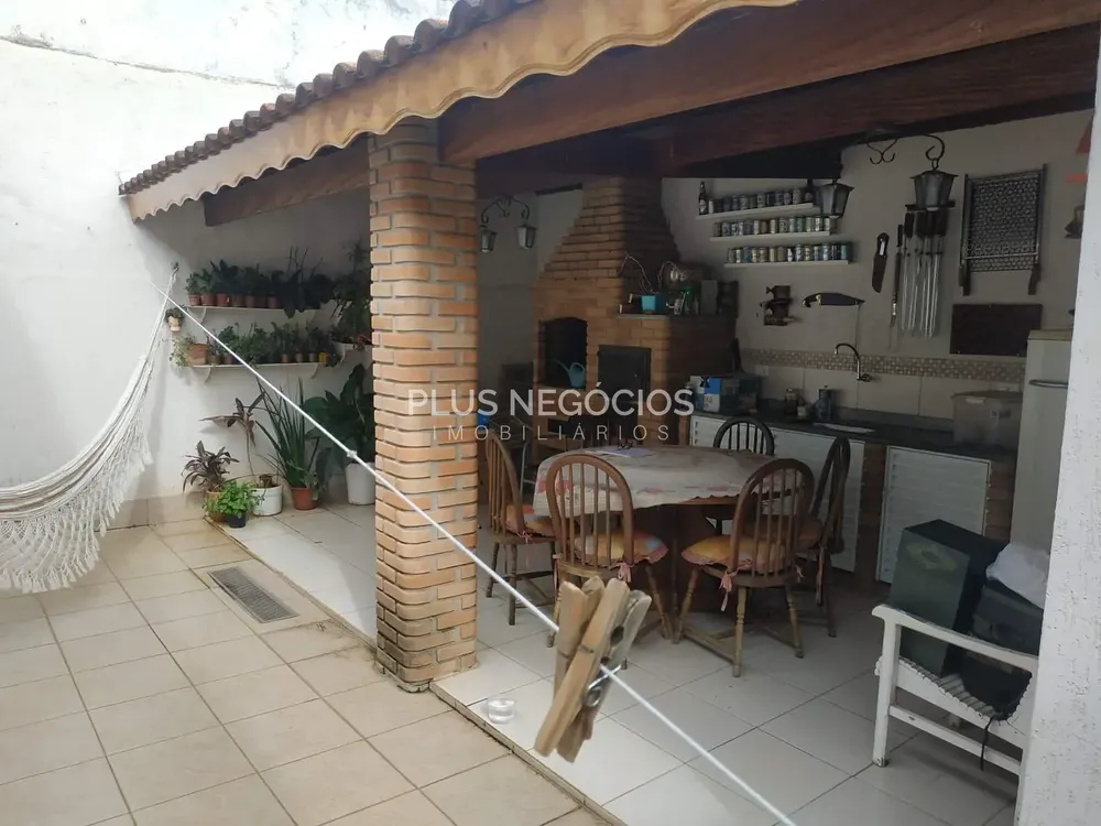 Casa, 3 quartos, 178 m² - Foto 5