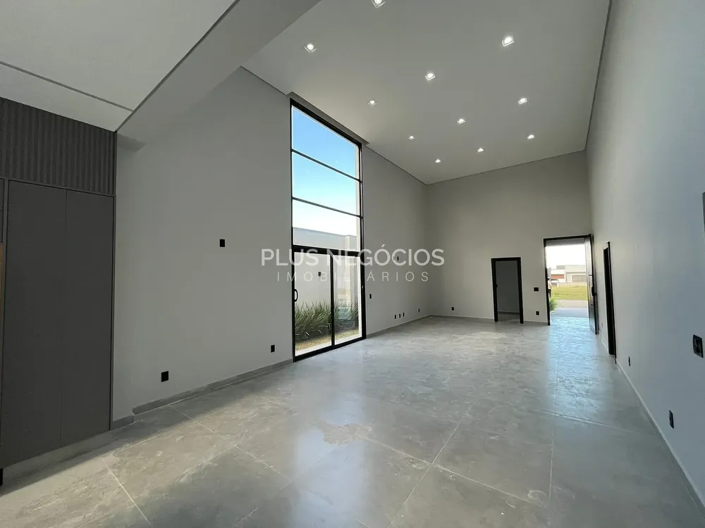 Casa, 3 quartos, 325 m² - Foto 1