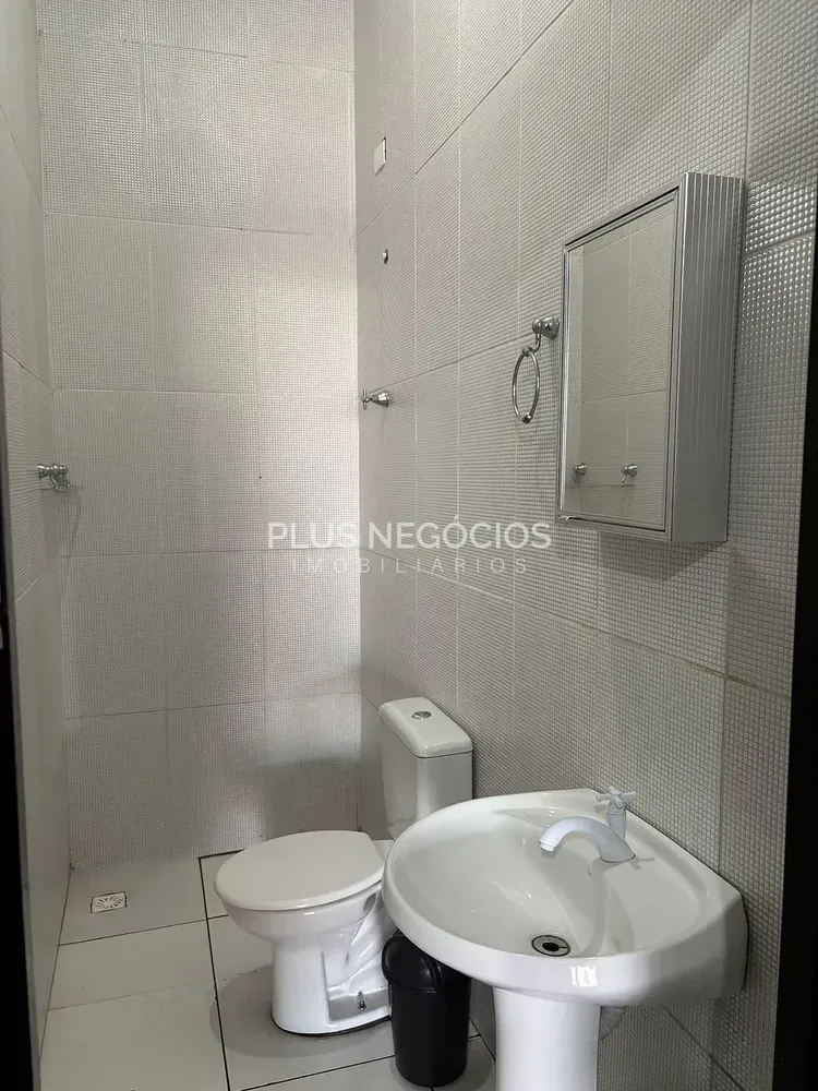 Depósito-Galpão, 290 m² - Foto 1