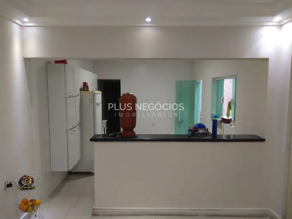 Casa, 3 quartos, 200 m² - Foto 3