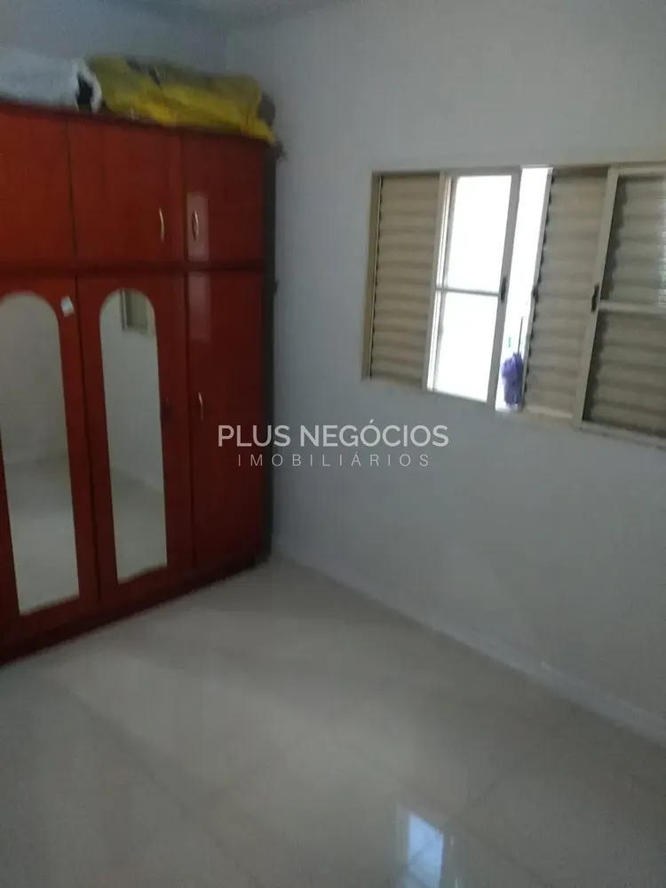 Casa, 3 quartos, 200 m² - Foto 3