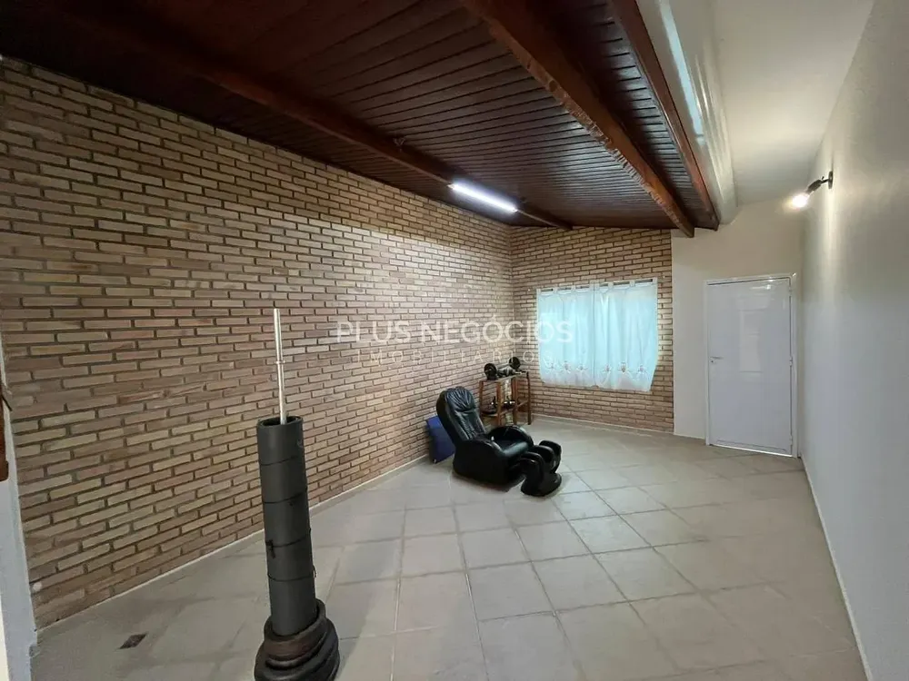 Casa, 3 quartos, 278 m² - Foto 4