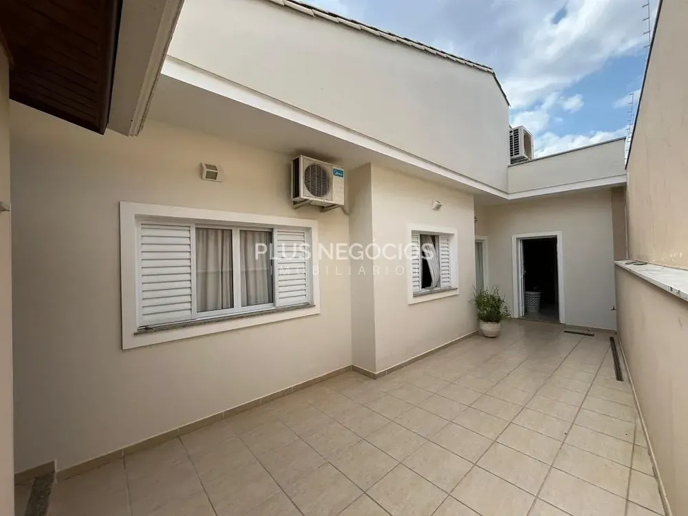 Casa, 3 quartos, 278 m² - Foto 3