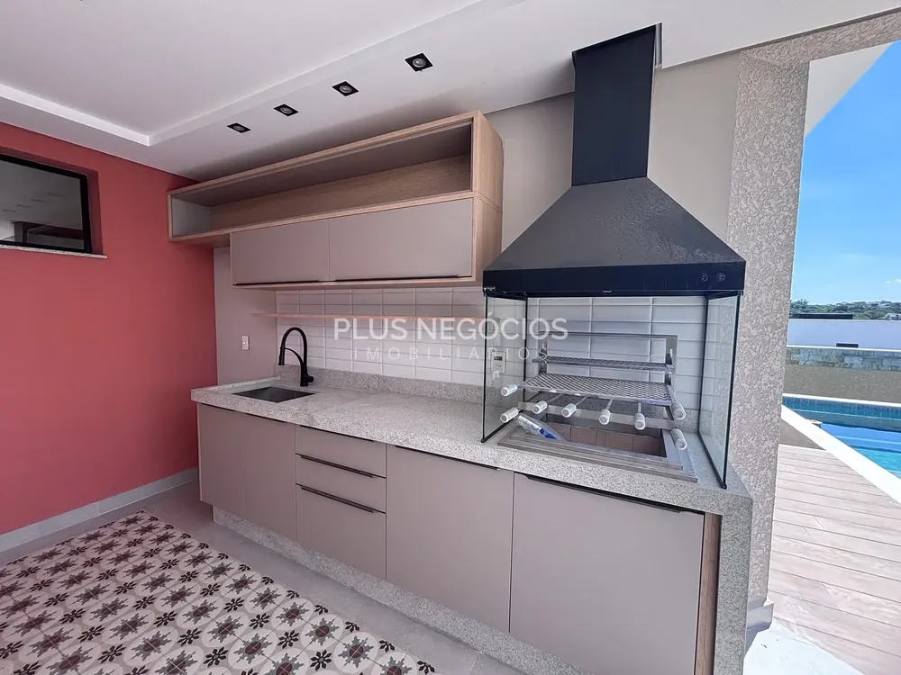 Casa, 4 quartos, 299 m² - Foto 1
