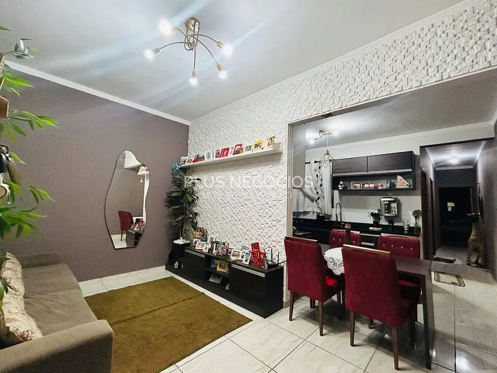 Casa, 2 quartos, 65 m² - Foto 1