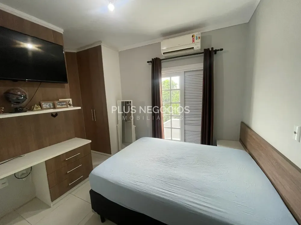 Casa, 4 quartos, 197 m² - Foto 4