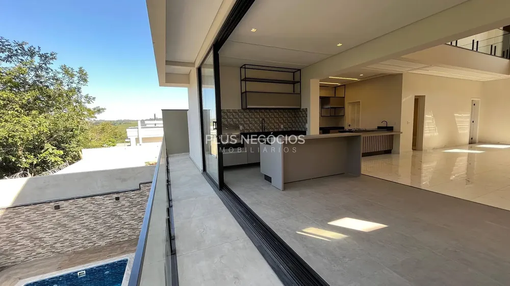 Casa, 4 quartos, 306 m² - Foto 1