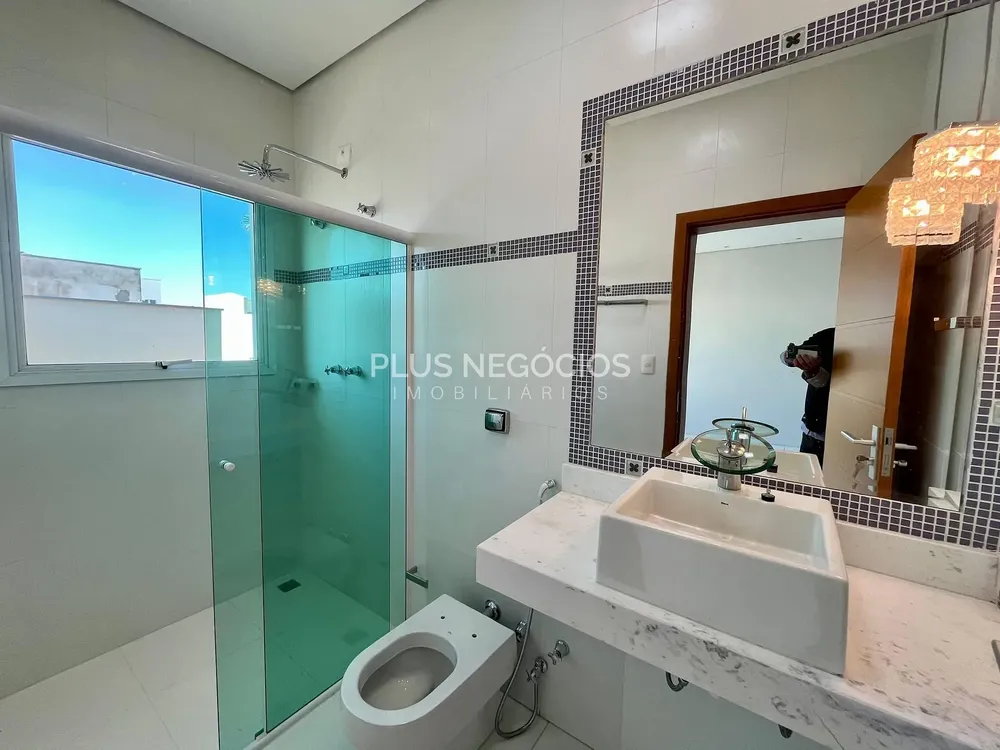 Casa, 5 quartos, 398 m² - Foto 1