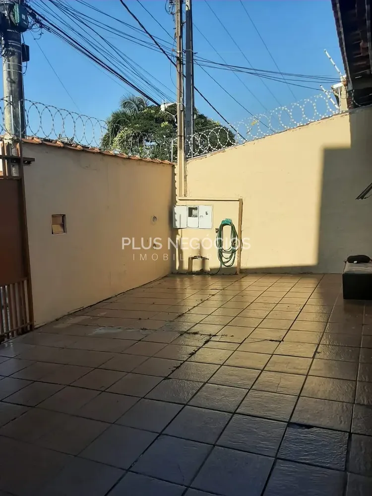 Casa, 3 quartos, 133 m² - Foto 2