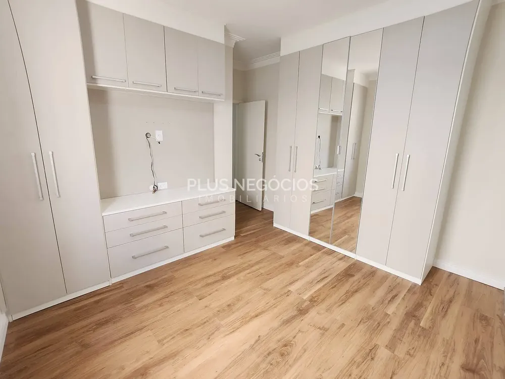 Casa, 3 quartos, 220 m² - Foto 3