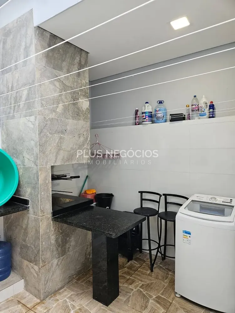 Casa, 3 quartos, 126 m² - Foto 1