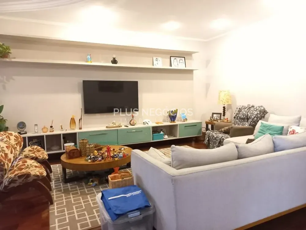 Casa, 4 quartos, 352 m² - Foto 1