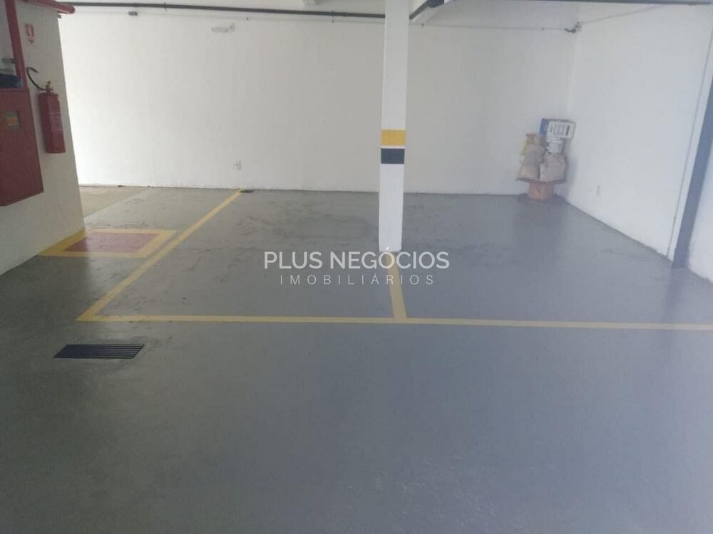 Apartamento à venda com 2 quartos, 62m² - Foto 1