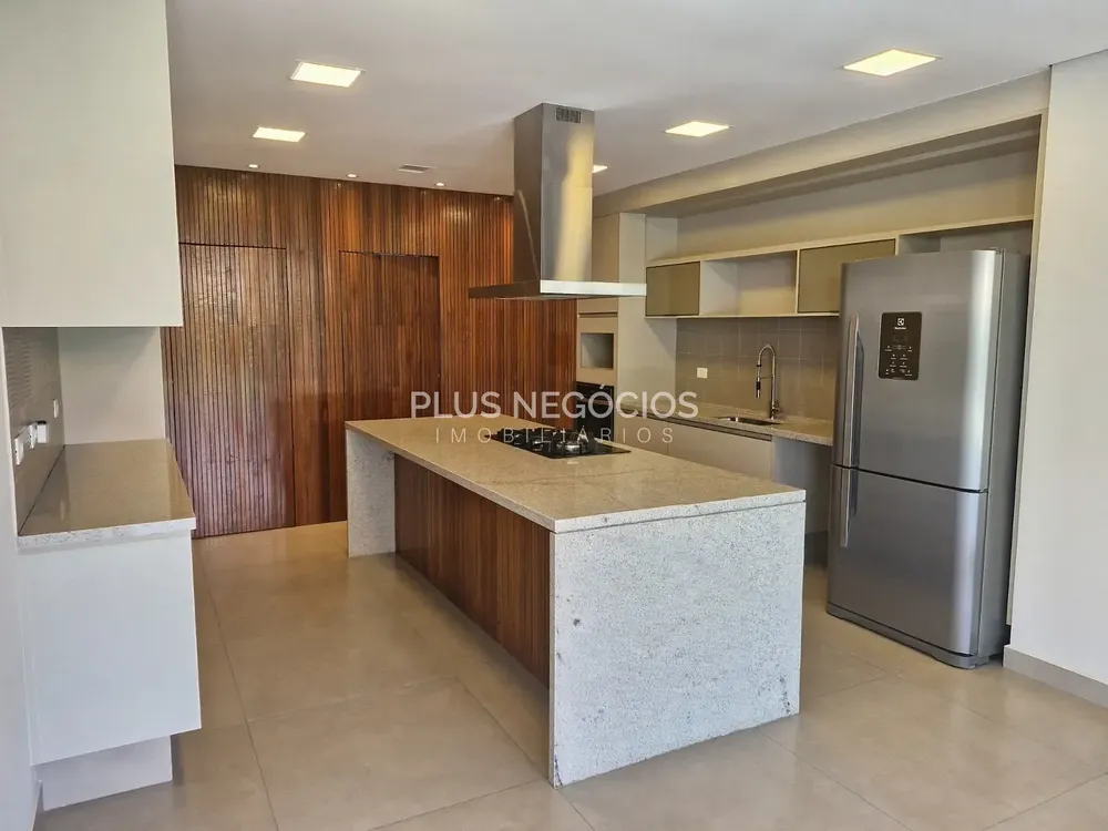 Casa, 4 quartos, 1023 m² - Foto 4