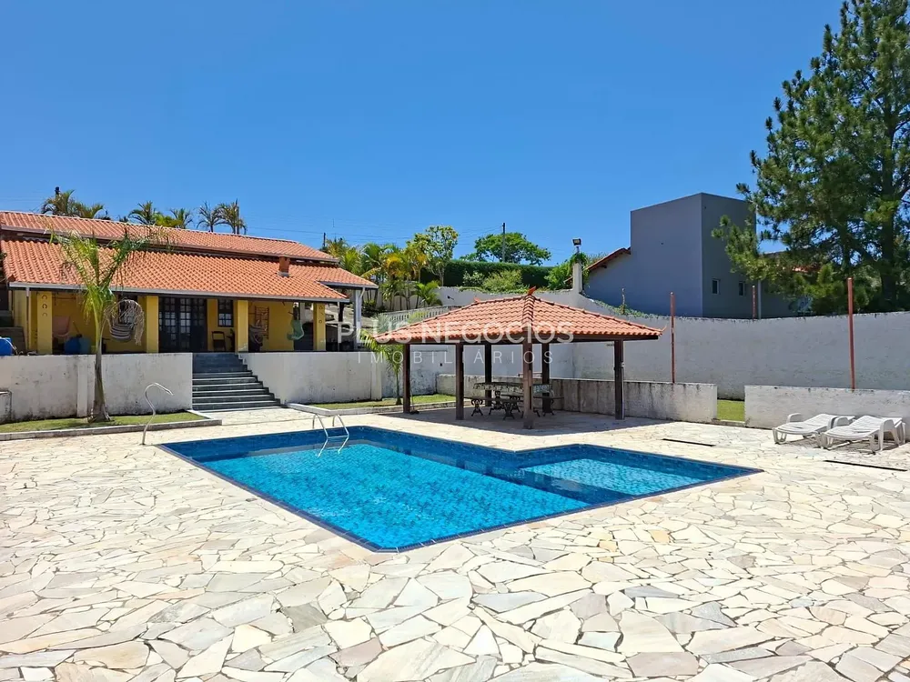 Chácara, 3 quartos, 1000 m² - Foto 1