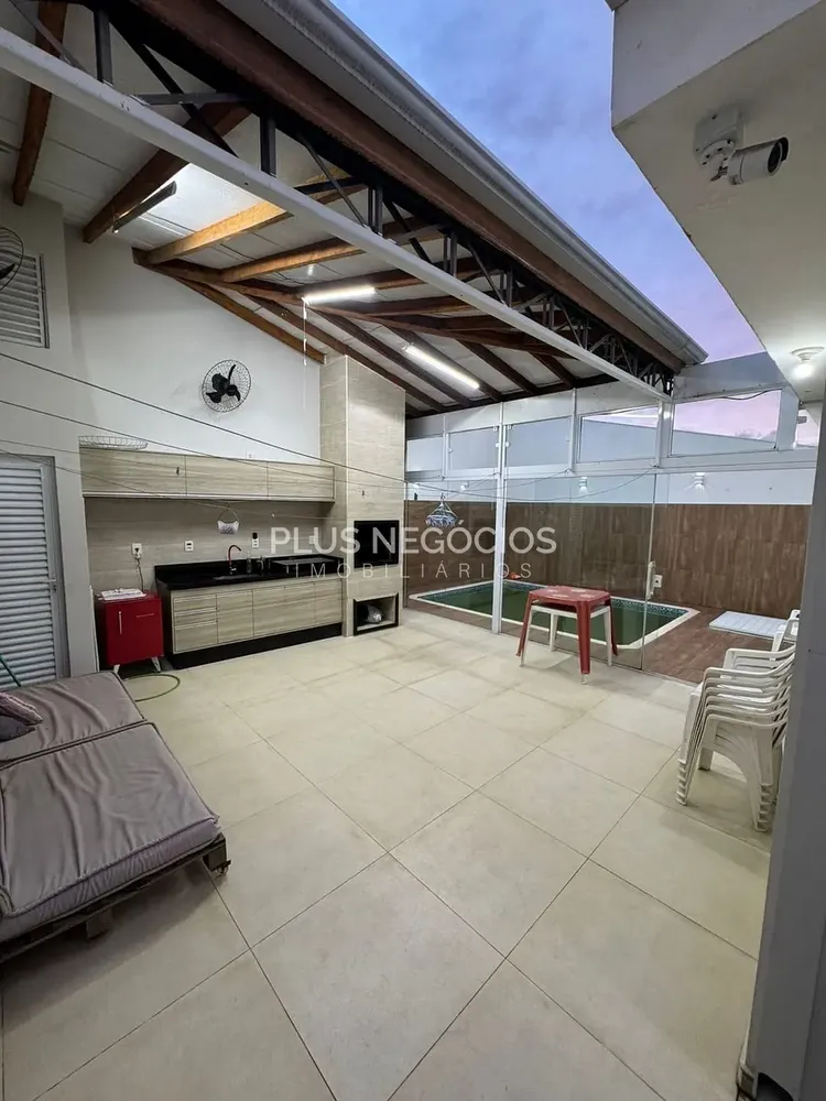Casa, 3 quartos, 208 m² - Foto 6