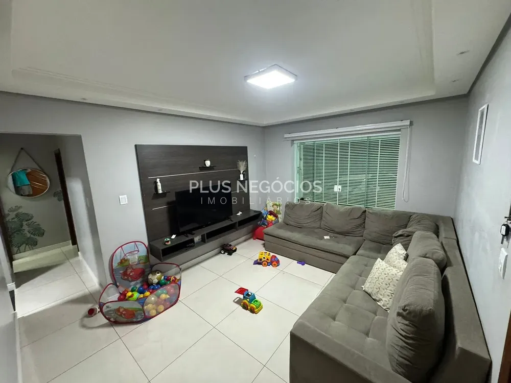 Casa, 3 quartos, 208 m² - Foto 3