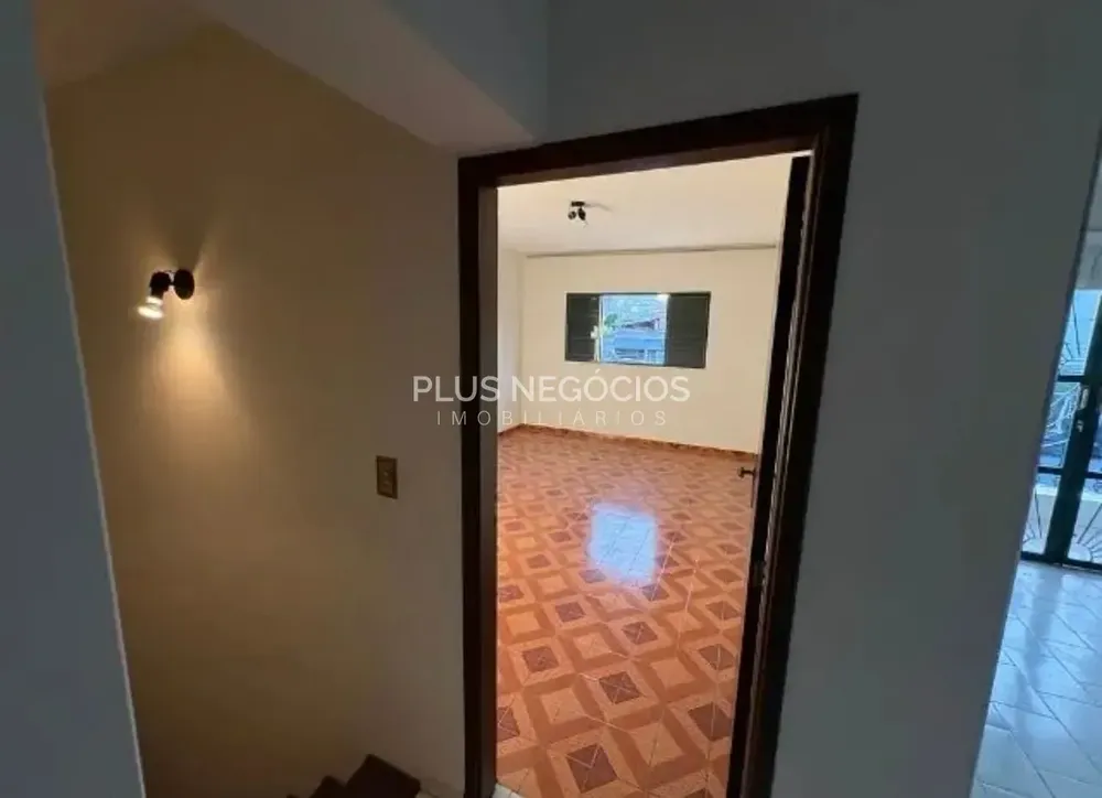 Casa, 3 quartos, 249 m² - Foto 3