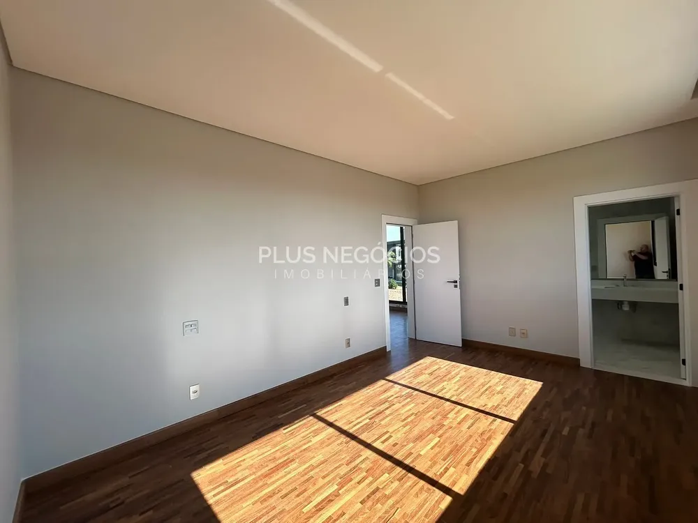 Casa, 4 quartos, 358 m² - Foto 9