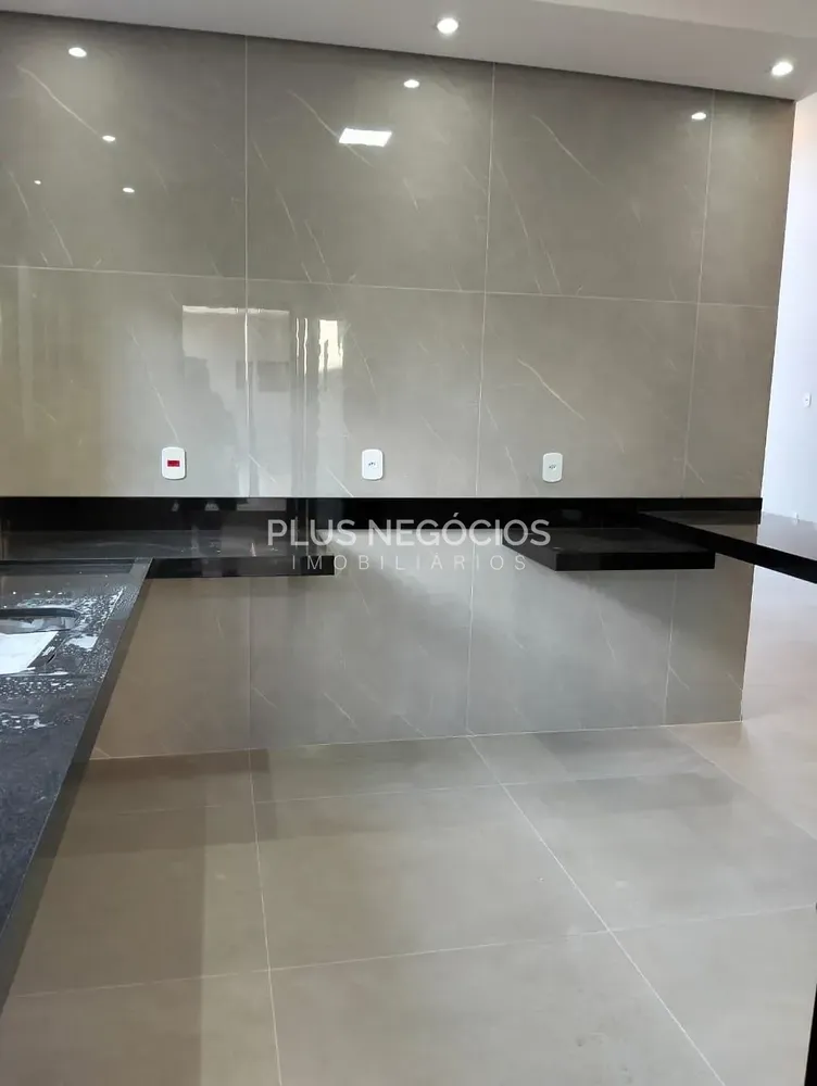 Casa, 3 quartos, 143 m² - Foto 4