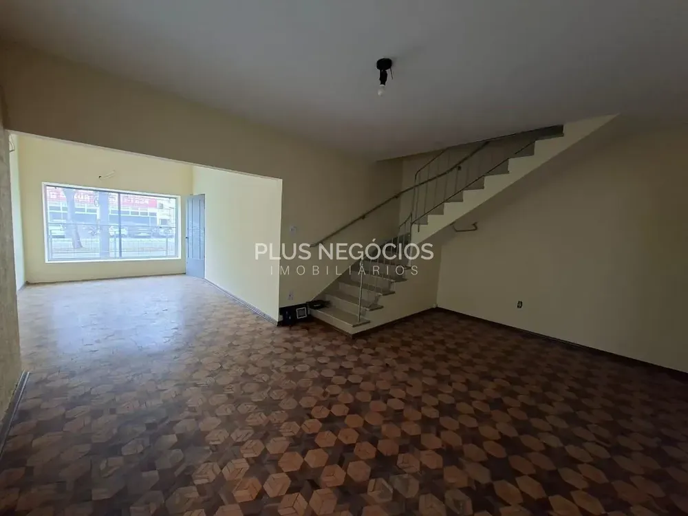 Casa, 1 quarto, 254 m² - Foto 8