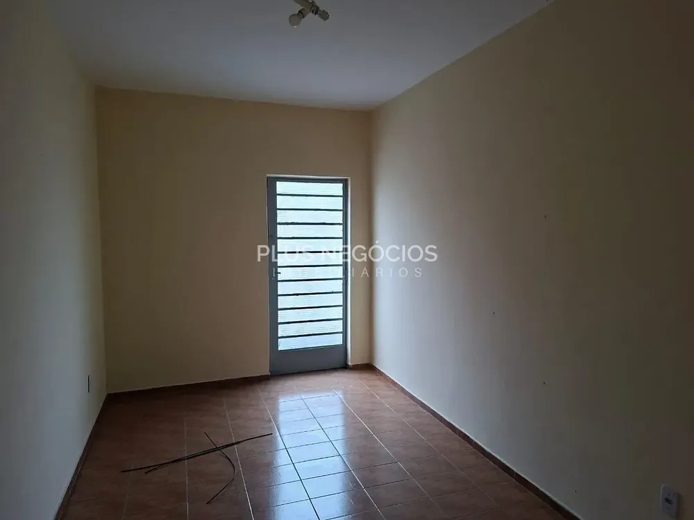 Casa, 1 quarto, 254 m² - Foto 10